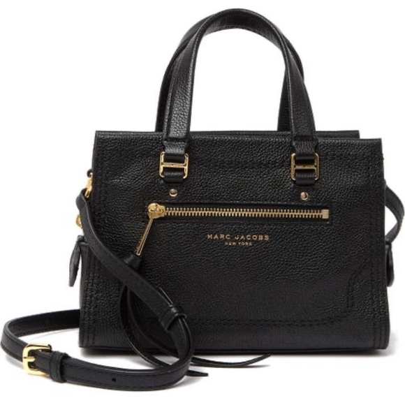 Marc Jacobs Handbags - Marc Jacobs The Mini Cruiser Bag in Black